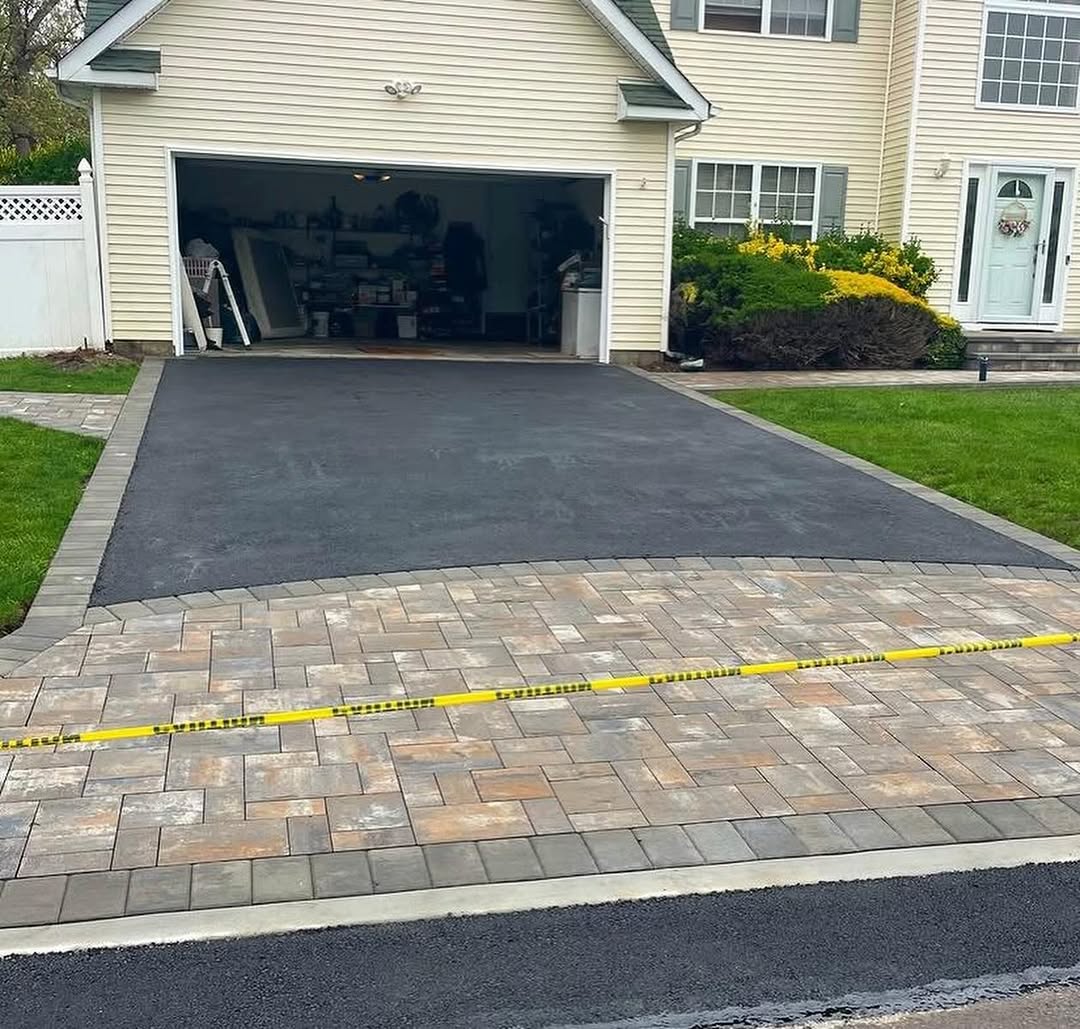 Paver driveway and walkway installation